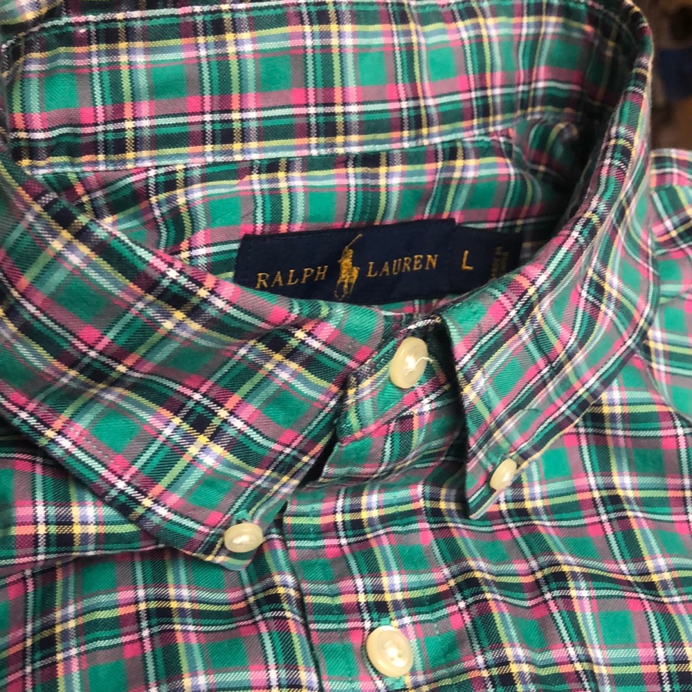 Ralph Lauren Men’s Button-Down Long-sleeve Shirt. Size Large.